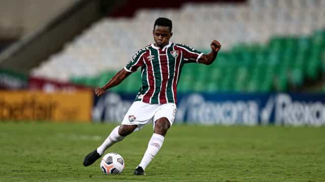 Cazares destaca persistência do Flu em vitória nos acréscimos contra o Sport