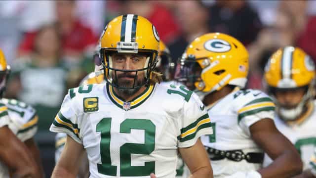 Com Covid, astro da NFL desinforma sobre vacina e é rebatido por cientistas