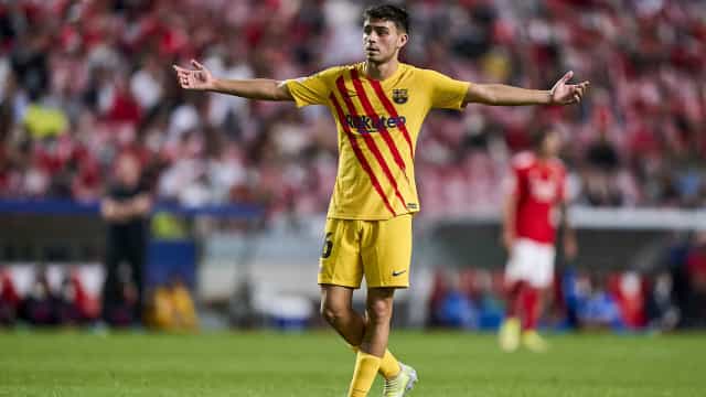 Meia Pedri, joia do Barcelona, é eleito o melhor jogador sub-21 da Europa