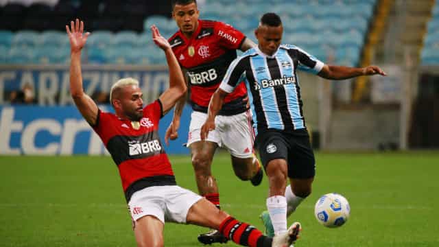 Grêmio e Flamengo empatam e complicam seus objetivos no Brasileirão