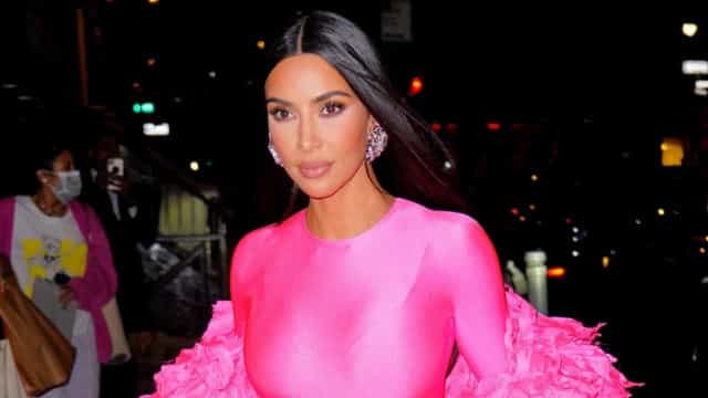 Kim Kardashian e mais famosos que foram roubados