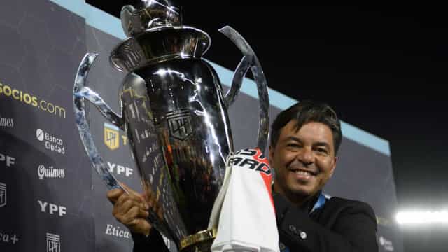 Gallardo fala em tom de despedida após erguer seu 12° troféu com o River Plate