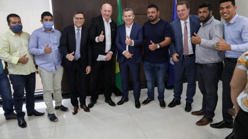Governador assina convênio de R$ 2,3 milhões e Jangada terá 100% das ruas recuperadas