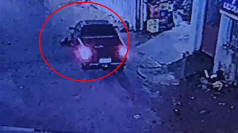 Veículo passa por cima de criança de 3 anos, que sobrevive