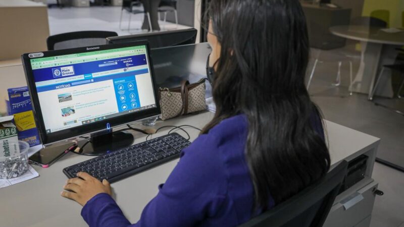 Governo destina 40% das vagas de estágio em órgãos estaduais para estudantes inscritos em programas sociais