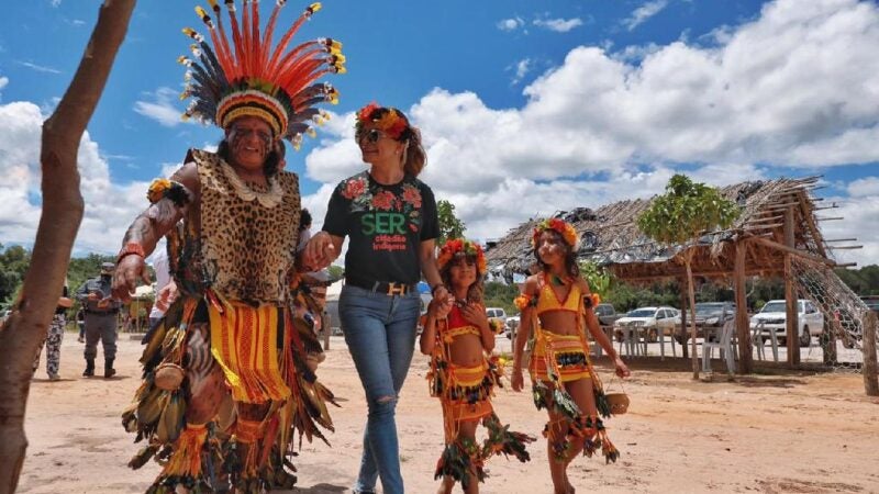 Primeira-dama Virginia Mendes é madrinha do projeto de turismo da Aldeia Wazare