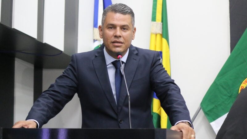 Vereador médico se destaca em pesquisa para deputado estadual