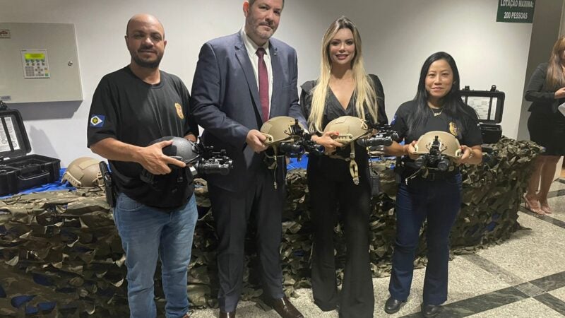 Polícia Civil recebe equipamentos táticos para atuação da Delegacia de Fronteira