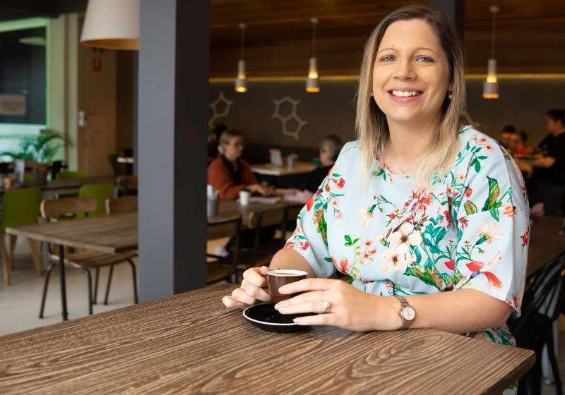 Tomar café pode retardar risco de desenvolver Alzheimer