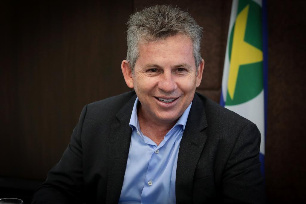 Governador assina contratos e convênios e investe mais R$ 173 milhões em obras na Região Oeste