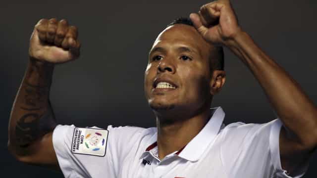 Luis Fabiano anuncia aposentadoria aos 41 anos: ‘Lutei muito contra o meu corpo’