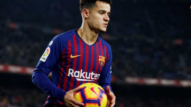 Ex-titular da seleção, Philippe Coutinho vira reserva de um Barcelona sem astros