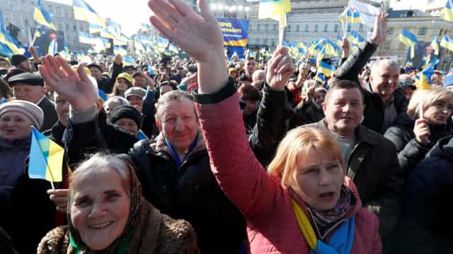Crise na Ucrânia e eleições mostram legado vivo da União Soviética