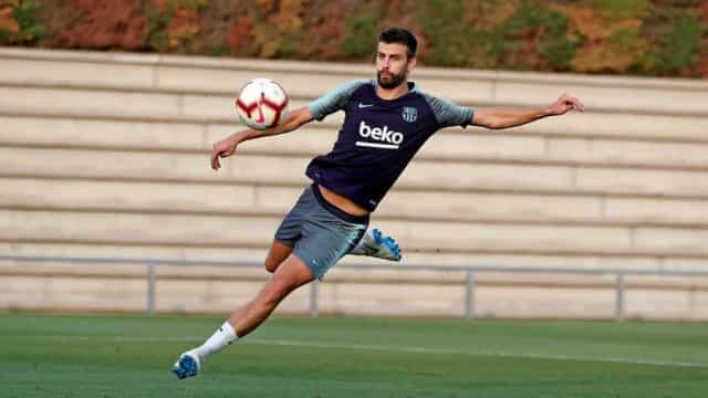 Piqué liga alerta no Barça após outro jogo sem vencer e diz que a situação é ‘crítica’