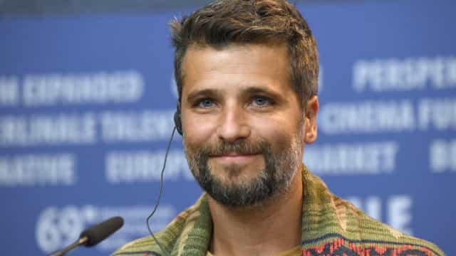 Bruno Gagliasso é confundido com ‘fake’ ao tentar fazer compra pela internet