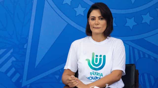 O que são as línguas usadas por Michelle Bolsonaro e por que evangélicos falam em intolerância?