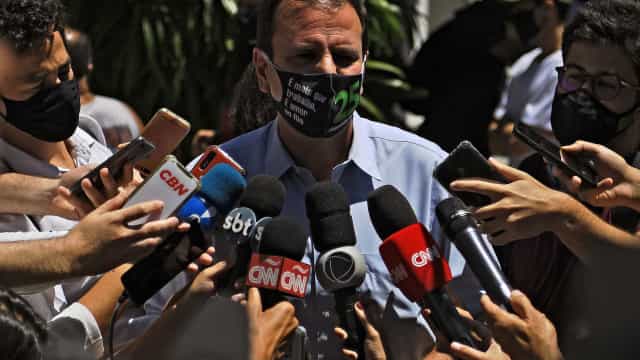 Paes recua e agora defende a queima de fogos em Copacabana no réveillon