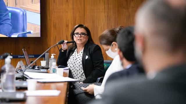 Diretores da Anvisa recebem novas ameaças após aval à vacinação infantil