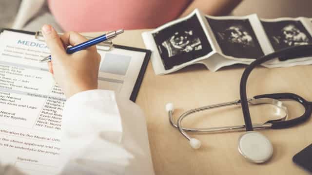 Cremesp investiga denúncia de violência obstétrica contra médico estrelado