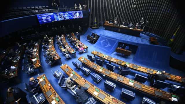 Congresso mantém impasse sobre PEC dos Precatórios