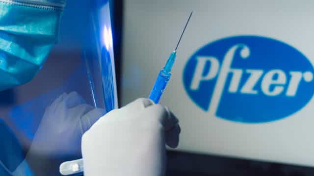 Pfizer nega pedido do Rio para comprar vacinas direto com fabricante