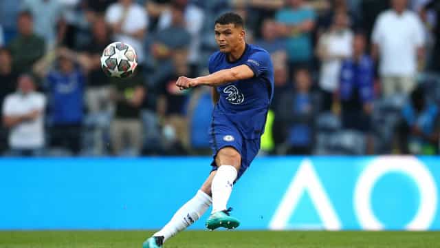 Thiago Silva poderá desfalcar Chelsea nas próximas rodadas do Campeonato Inglês