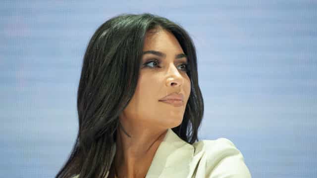 Kim Kardashian passa em exame da Ordem dos Advogados dos EUA