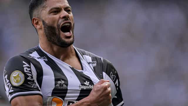 Hulk destaca a humildade do elenco do Atlético-MG na conquista da Tríplice Coroa