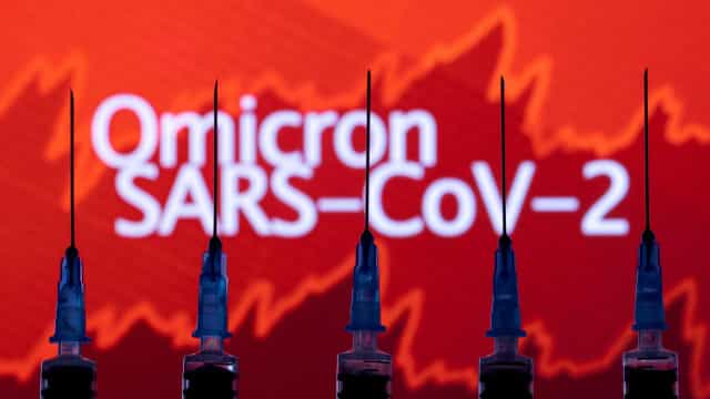 Mundo bate recorde de casos de Covid-19 com avanço da ômicron