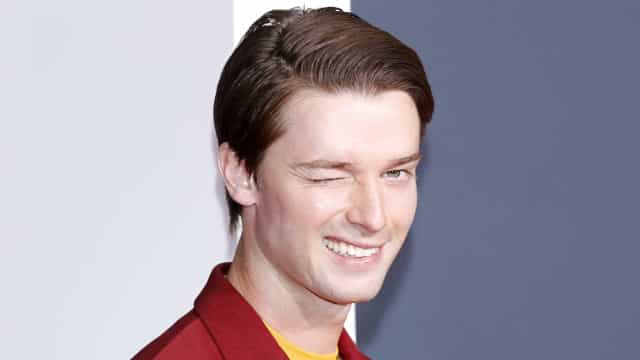 Filho de Arnold Schwarzenegger muda radicalmente de visual