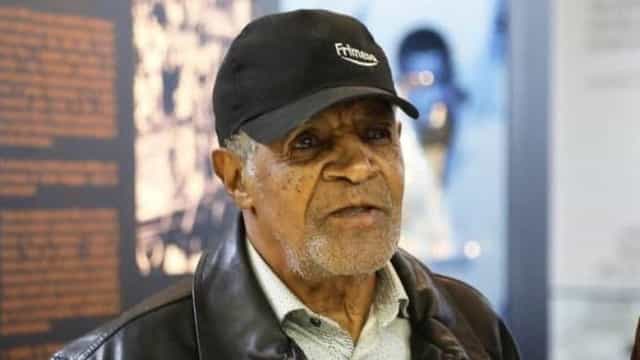 Ídolo do Santos, ex-atacante Dorval morre aos 86 anos
