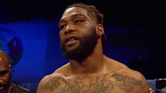 Ex-boxeador é morto a tiros na frente da namorada e de três crianças