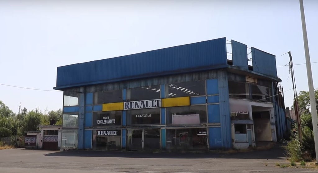 Bélgica: revenda Renault abandonada guarda um mistério (vídeo)