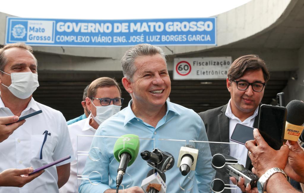 Governador: “É mais uma obra da Copa que consertamos e entregamos em condições adequadas para a população”