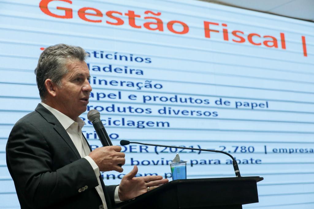 “Estamos fazendo a nossa parte, porque ninguém aguenta mais aumento no preço do combustível”, afirma governador