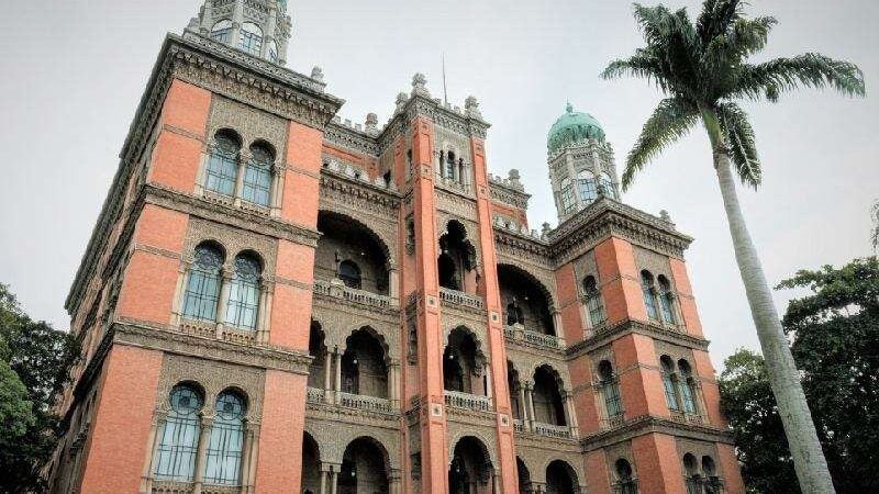 Anvisa aprova insumo da Fiocruz para 1º vacina 100% nacional contra Covid