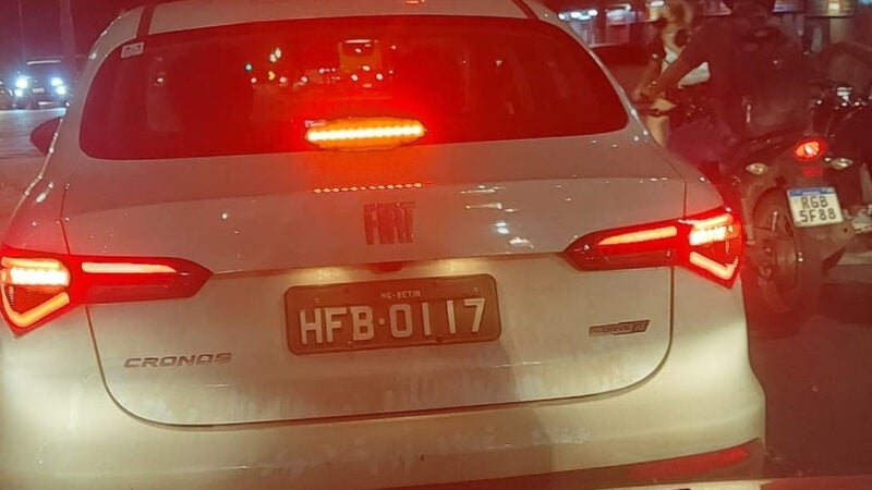 Flagra: Fiat Cronos com câmbio CVT já circula sem camuflagem