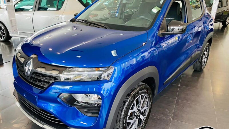 Kwid 2022 deve partir de R$ 61.900 com controle de estabilidade