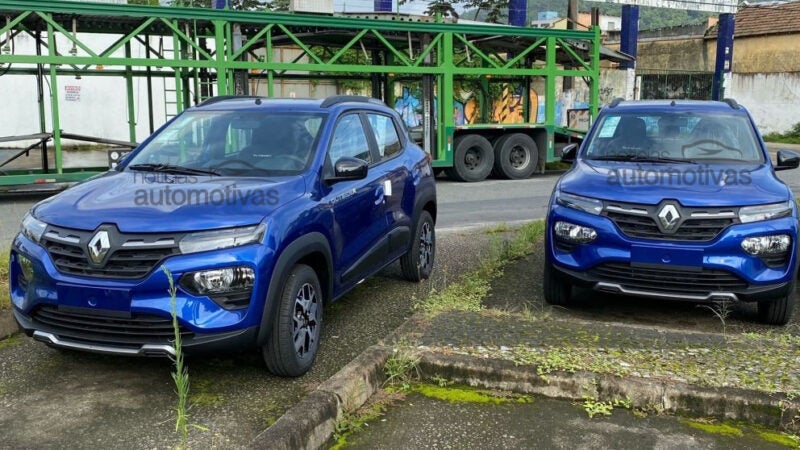 Flagra: Renault Kwid 2022 já está sendo distribuído no Brasil