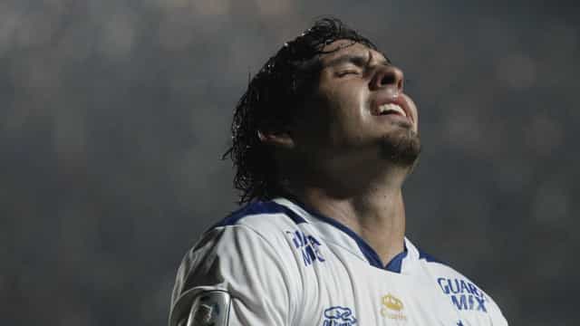 Ricardo Goulart é o novo camisa 10 do Santos