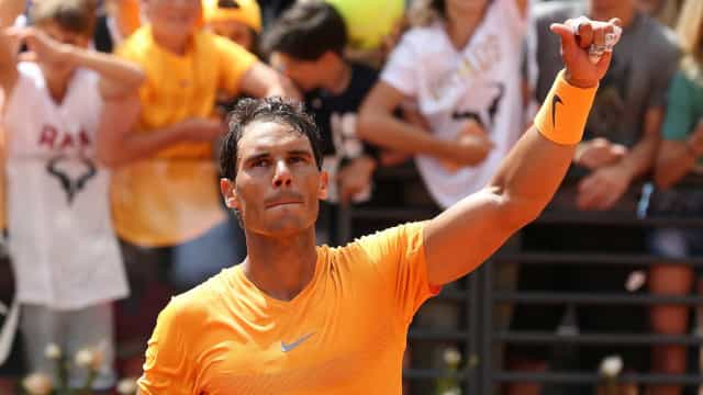 Nadal chora ao chegar à final do Australian Open e diz que pensou em parar
