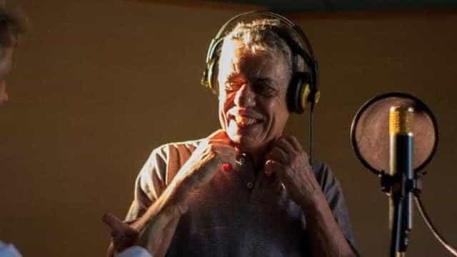 Chico Buarque diz que vai parar de cantar música criticada por feministas