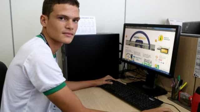 Governo recua de retirar exigência da matrícula escolar no Jovem Aprendiz