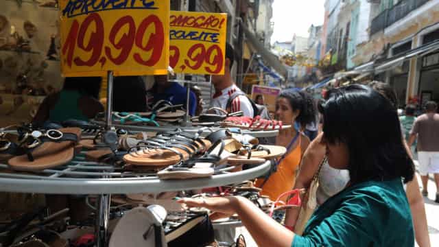 Intenção do Consumo fecha 2021 abaixo do nível de satisfação