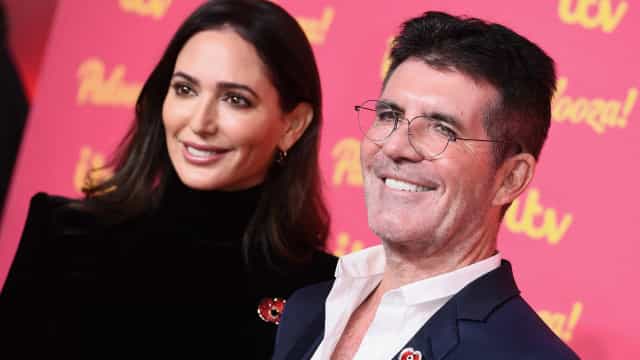 Simon Cowell fica noivo de Lauren Silverman após 13 anos juntos