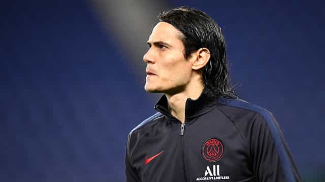 Diretoria do Corinthians descarta Cavani e ‘espera’ por Diego Costa