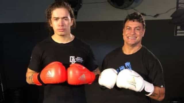 Popó reconhece que ‘segurou a mão’ em luta contra Whindersson