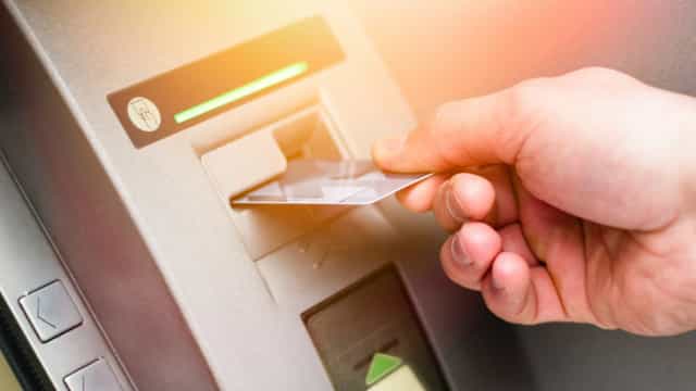 Febraban: bancos reduzem projeção de alta da carteira de crédito em 2022