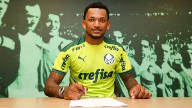 Jailson faz testes e vai ao gramado pela 1ª vez no Palmeiras para ganhar ritmo