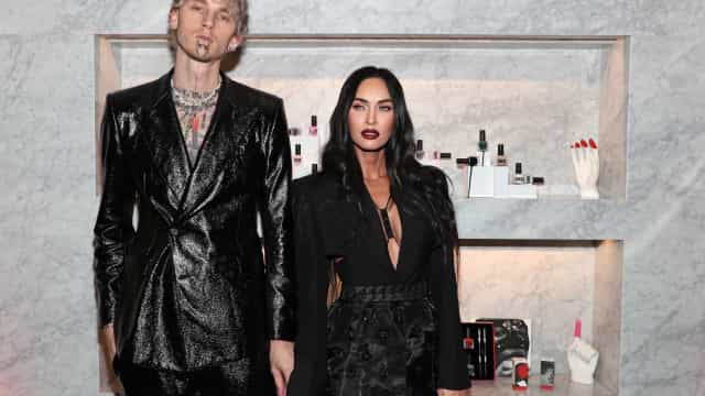 ‘Bebemos sangue um do outro’, diz Megan Fox ao ficar noiva do cantor Machine Gun Kelly